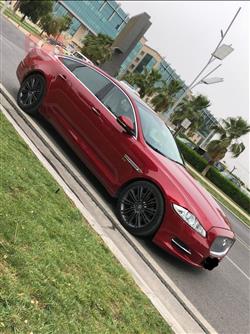 جاكوار XJ